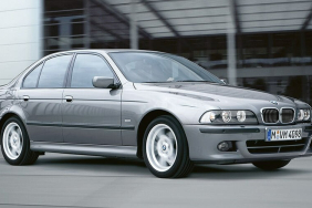 bmw-iki-eski-modeli-icin-geri-cagirma-programi-baslatti-1772114205