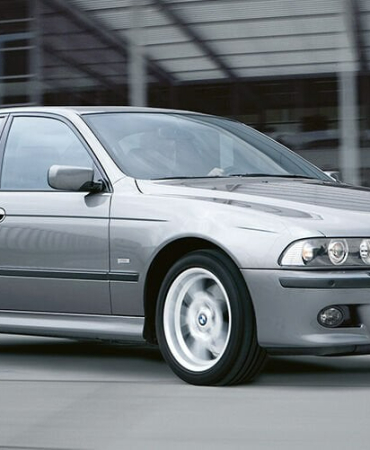 bmw-iki-eski-modeli-icin-geri-cagirma-programi-baslatti-1772114205