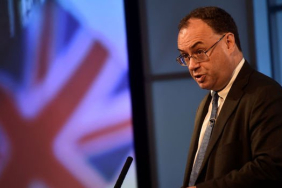 boe-baskani-bailey-den-faiz-indirimine-acik-kapi-1772021249