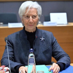 euronun-patronundan-enflasyonla-mucadelede-kararlilik-mesaji-1772102738