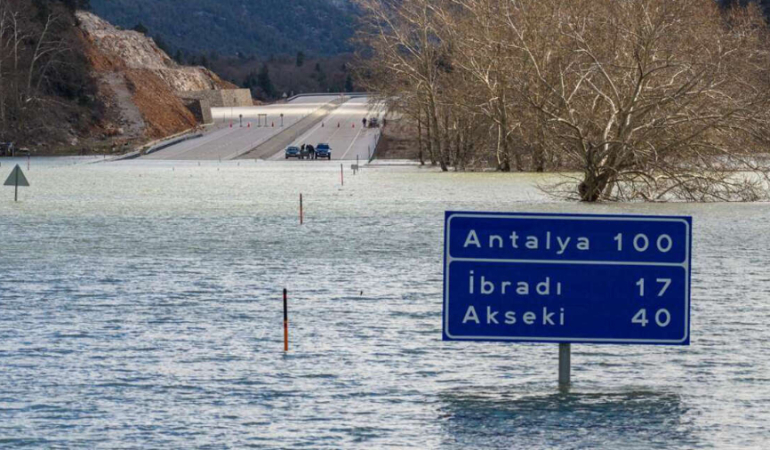 kgm-den-antalya-derebucak-yolu-icin-gol-sahasi-iddialarina-yanit-1772214954