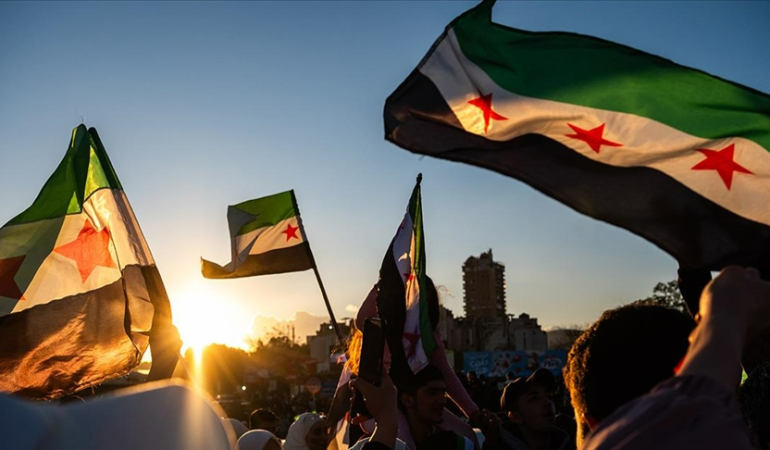 suriye-genelinde-iscilerin-protesto-dalgasi-genisliyor-1772028579