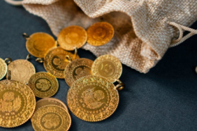 2026-kazanclarini-sildi-bayram-donusu-altinda-sert-dusus-1774243807