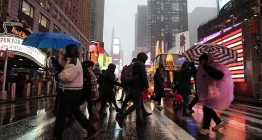 Şubatta ABD özel sektör istihdamı beklentileri geçti