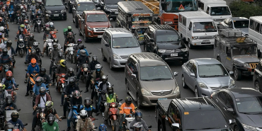 akaryakit-krizi-derinlesti-asya-ulkeleri-acil-durum-tedbirlerini-acikladi-1773055851