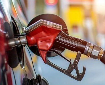 akaryakitta-beklenen-zam-geldi-esel-mobil-sonrasi-pompaya-yansiyan-artis-belli-oldu-1772700542