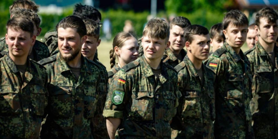 Alman ordusunda personel sıkıntısı: Zorunlu askerlik gündemde mi?