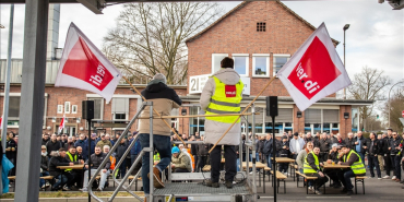 almanya-da-toplu-tasima-calisanlarindan-uyari-grevi-karari-1773671156