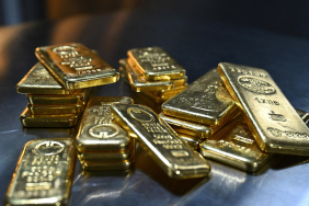 altin-ve-gumuste-satislar-hizlandi-1774249143