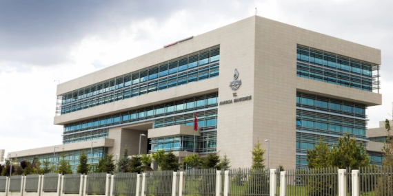 AYM, sağlıkçıların nöbet ücreti kısıtını kaldırdı