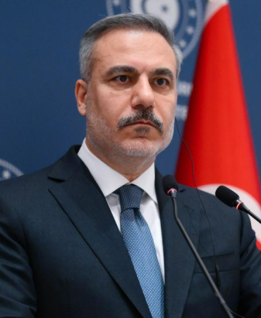 bakan-fidan-iranli-mevkidasi-arakci-ile-gorustu-1772626691