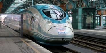 bakan-uraloglu-duyurdu-bir-ile-daha-hizli-tren-geliyor-1772993474