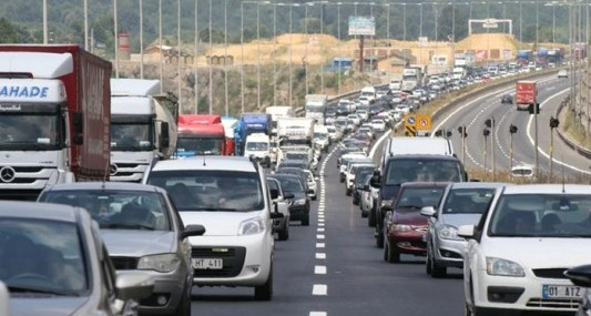 Bayramda Yola Çıkacak Sürücülere Önemli Uyarılar