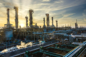 birlesik-arap-emirlikleri-nde-ruwais-rafinerisi-operasyonlarini-durdurdu-1773147040