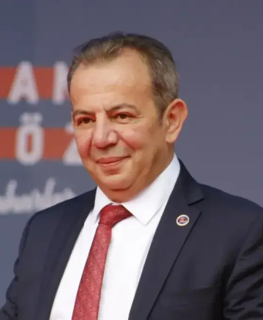 bolu-belediye-baskani-tanju-ozcan-gorevden-uzaklastirildi-1772514798