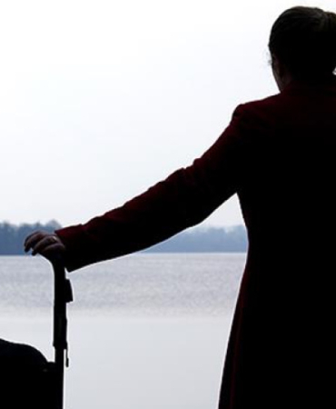 dogum-izni-rapor-parasinda-isci-memur-makasi-1772779360