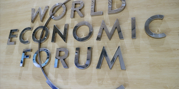 Suudi Arabistan’daki Dünya Ekonomik Forumu ertelendi