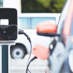 elektrikli-araclar-petrol-tuketimini-gunluk-1-7-milyon-varil-azaltti-1773818456