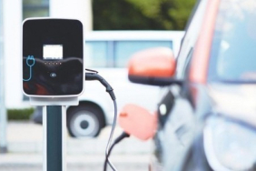 elektrikli-araclar-petrol-tuketimini-gunluk-1-7-milyon-varil-azaltti-1773818456