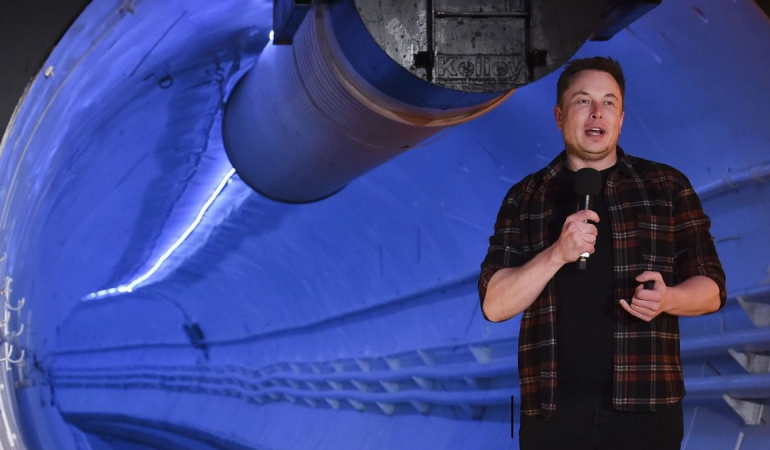 elon-musk-panama-kanali-icin-yer-altina-iniyor-1772857280