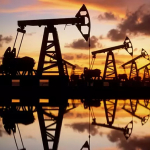 enerji-krizi-derinlesiyor-petrol-yeniden-100-dolara-ulasti-1773295116