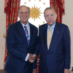 erdogan-blackrock-ceo-su-larry-fink-ile-gorustu-1774687648