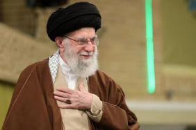 financial-times-yazdi-hamaney-suikastinin-perde-arkasi-1772545266