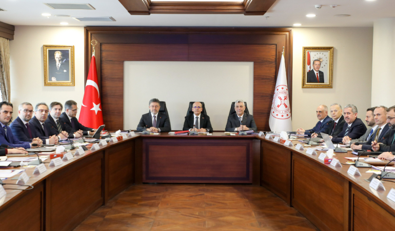 gida-komitesi-arz-guvenligini-tehlikeye-atacak-bir-risk-bulunmuyor-1773753959