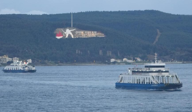 gokceada-ve-bozcaada-feribot-seferleri-iptal-edildi-1773839794