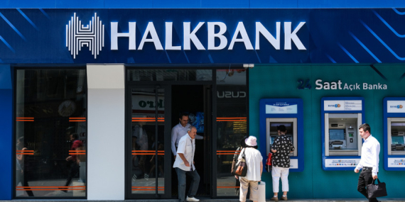 Halkbank, denetim için Ernst&Young ile anlaştı