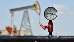 hintli-rafineriler-petrol-aliminda-dolar-yerine-alternatif-para-birimlerine-yoneldi-1774429403