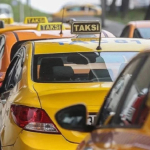 ibb-uygulama-tabanli-taksi-plakasi-ihalesinde-146-plaka-satildi-1774354978