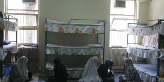 İran cezaevlerinde gizli idamlar ve internet kesintisi endişesi