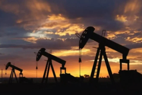 irak-ta-petrol-uretimi-durma-noktasina-geldi-1774619966