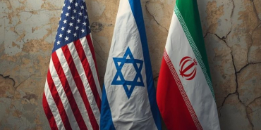 iran-dan-basra-korfezi-icin-mayin-tehdidi-1774257131