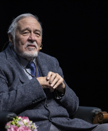 kabine-uyelerinden-tarihci-ve-yazar-prof-dr-ilber-ortayli-icin-taziye-mesaji-1773417322