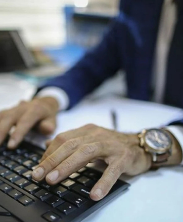 kamu-idarelerinde-usta-cirak-donemi-basliyor-1773906085