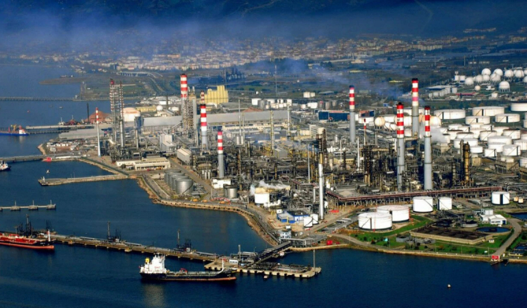 korfez-deki-enerji-krizi-turk-petrokimya-hisselerine-alim-getirdi-1772526341