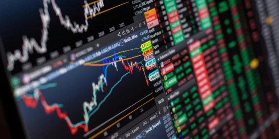 Küresel hisse fonlarına 2,5 ayın rekor nakit akışı