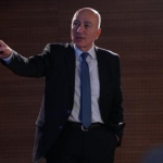 mahfi-egilmez-ekonomi-savas-baslamadan-once-de-yorgundu-1774963812