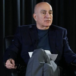 mahfi-egilmez-trump-in-politikalarinin-bedelini-dunya-oduyor-1773044712