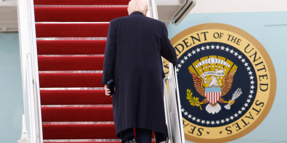 Massachusetts anketi: ABD’lilerin %62’si Trump’tan hoşnutsuz