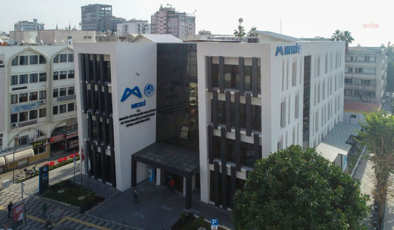 mersin-buyuksehir-belediyesi-ne-operasyon-duzenlendi-1773211182