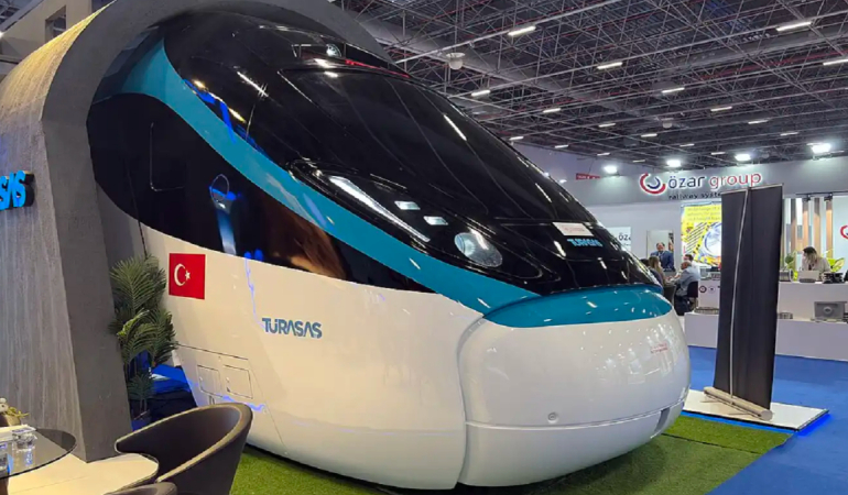 milli-hizli-tren-cuma-gunu-raylara-iniyor-1772614473
