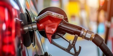 motorin-ve-benzin-makasi-tum-zamanlarin-zirvesine-yukseldi-1774331990