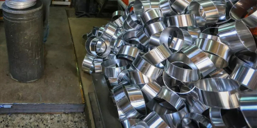 orta-dogu-gerilimi-aluminyum-fiyatlarini-zirveye-tasidi-1774875262