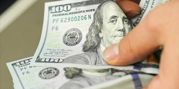 savasin-golgesinde-doviz-piyasalarinda-ayrisma-derinlesiyor-1772957983