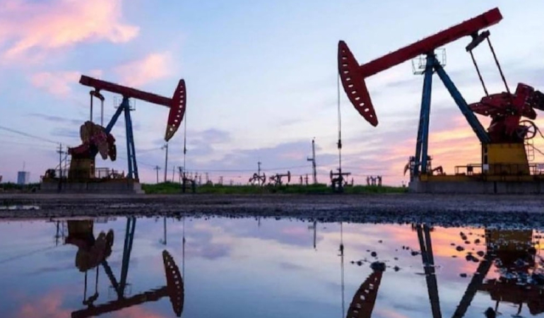 sekiz-opec-ulkesinden-gunluk-206-bin-varillik-uretim-artisi-1772376007