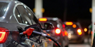 sikayetlerin-yeni-odagi-akaryakit-istasyonlari-oldu-1774950424