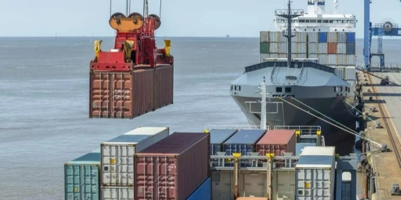 Trump yönetiminin vergi iadesi talebi reddedildi